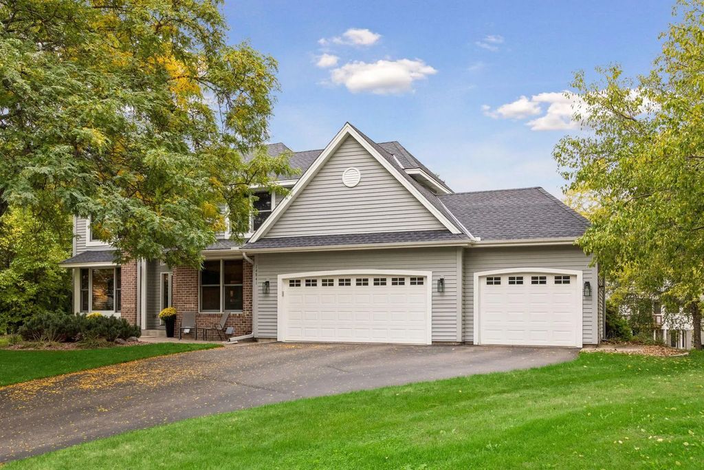 14841 Langdon Place, Eden Prairie