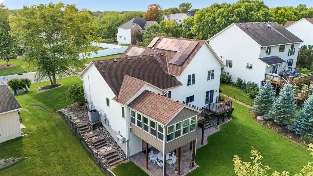 16959 Hubbard Trail, Lakeville