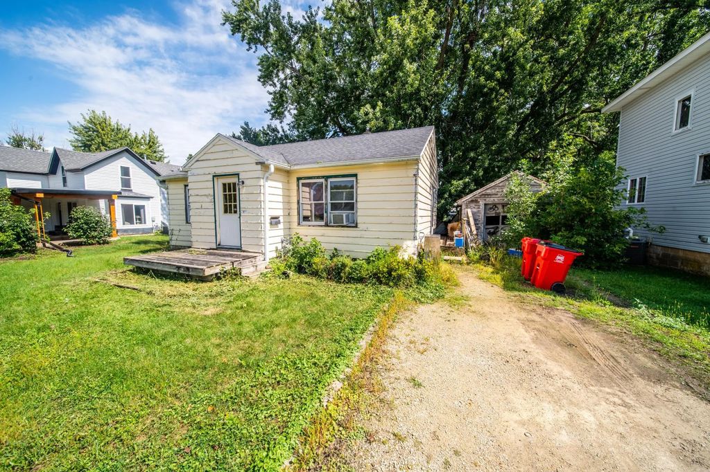 206 3rd Ave Nw, Kasson