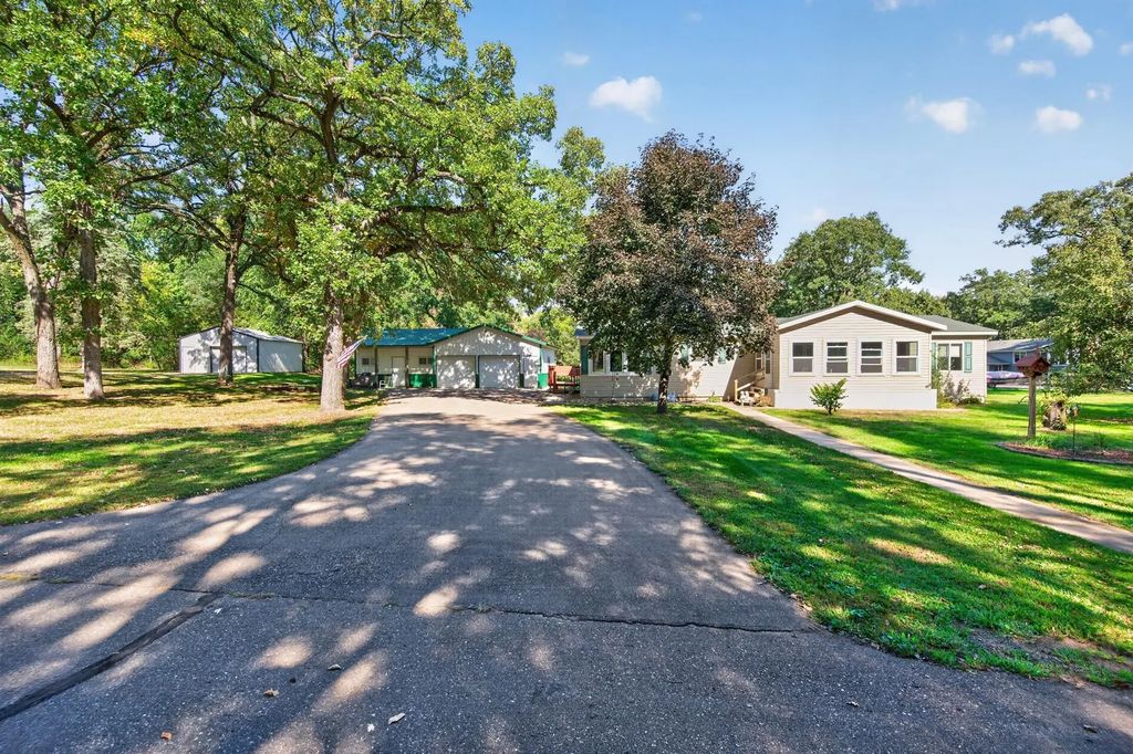 10172 48th Street, Clear Lake