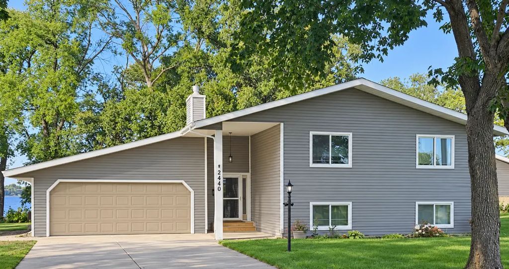 2440 47th Avenue Ne, Willmar