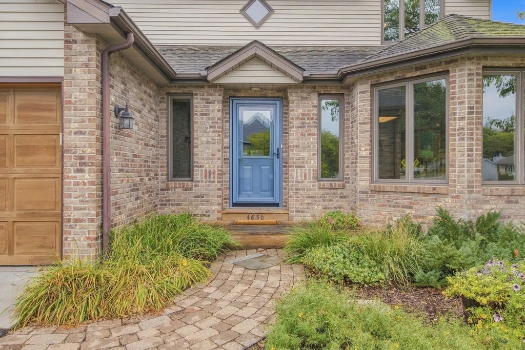 4630 Valley Forge Lane N, Plymouth
