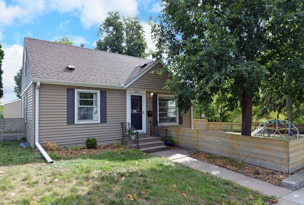 3415 2 1/2 Street Ne, Minneapolis