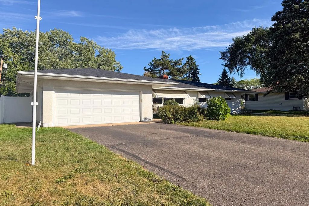 2856 Virginia Avenue, Roseville