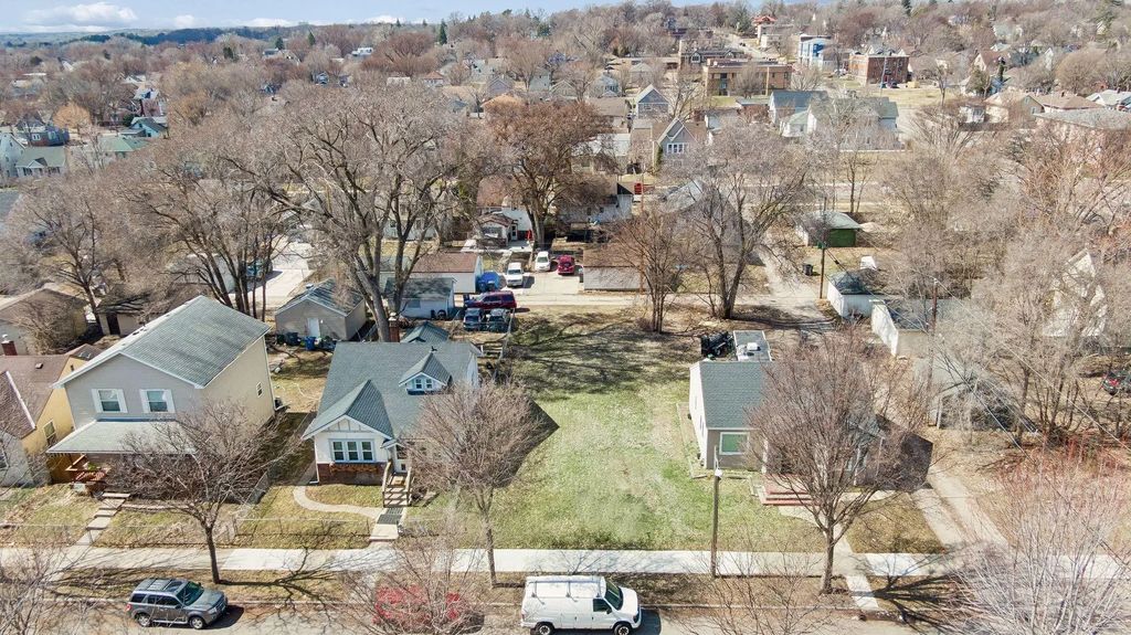 1815 Queen Avenue N, Minneapolis