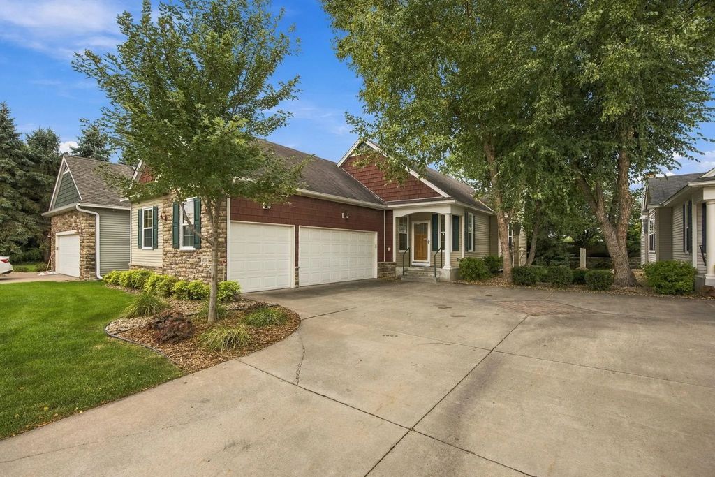 13918 Eagle Street Nw, Andover