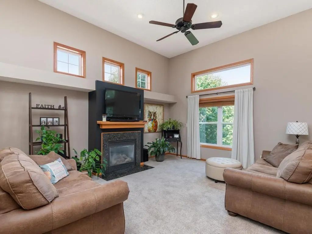 2955 Wyndam Court, Shakopee