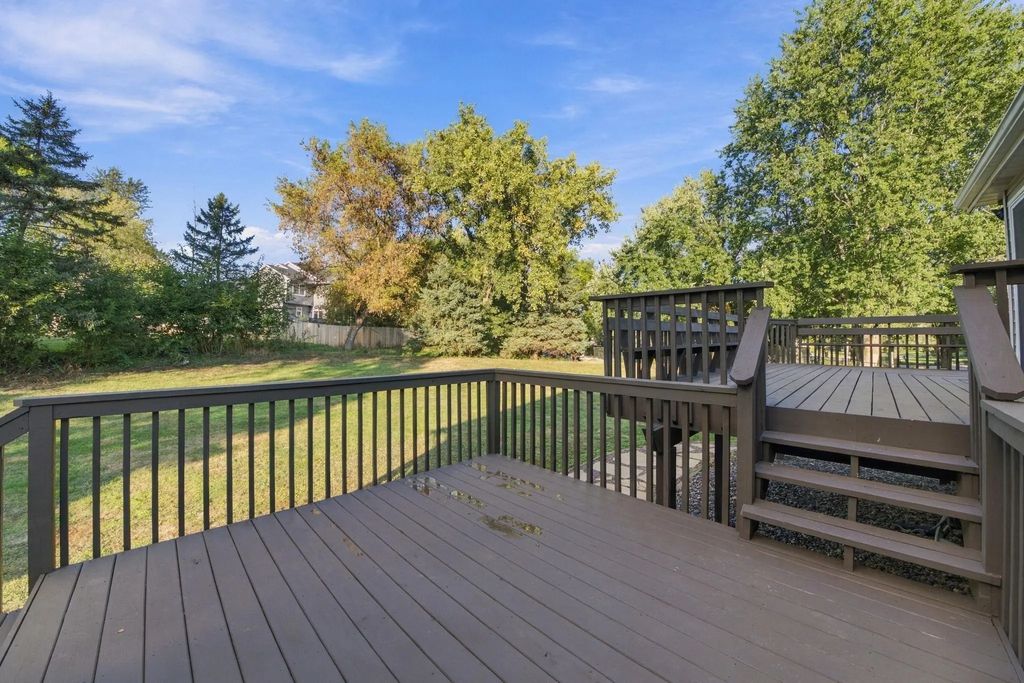 2330 Oak Glen Court, Stillwater