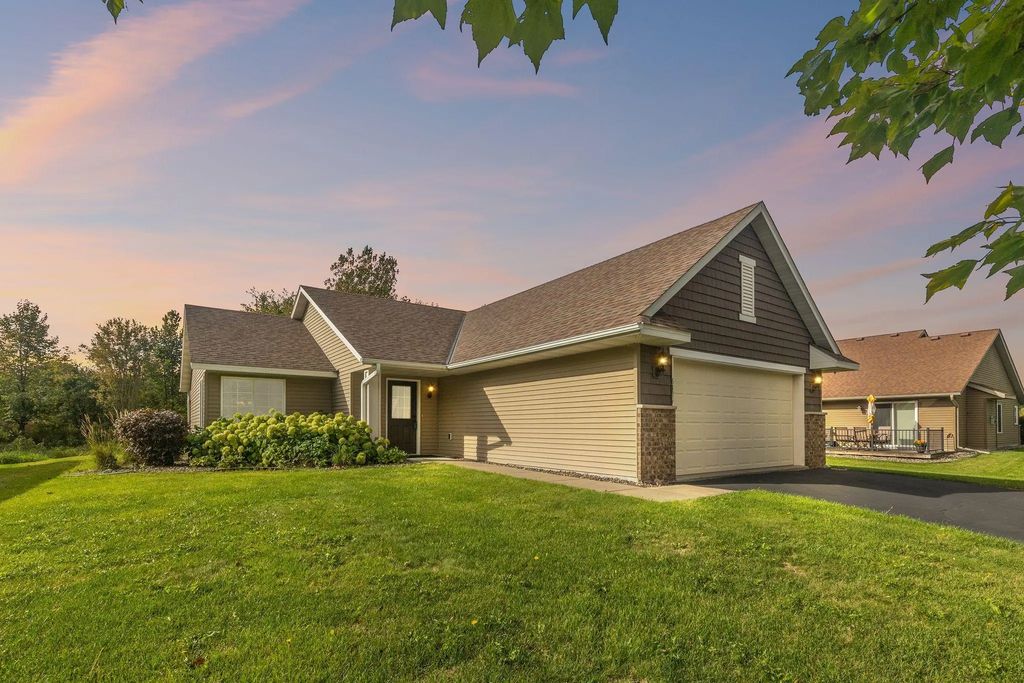 6479 204th Street N, Forest Lake