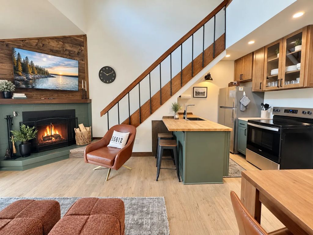 132 Bridge Run Lane B, Lutsen