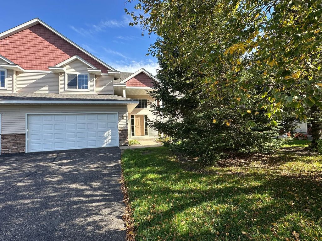 16161 Unity Street Nw, Andover