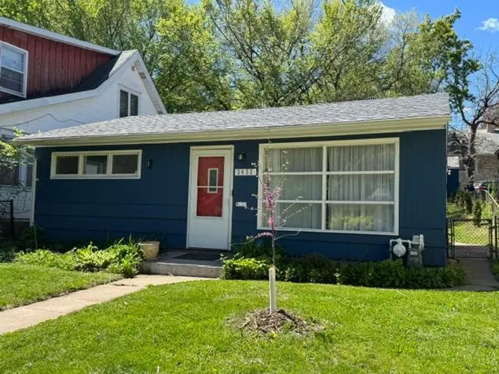 3455 Dupont Avenue N, Minneapolis
