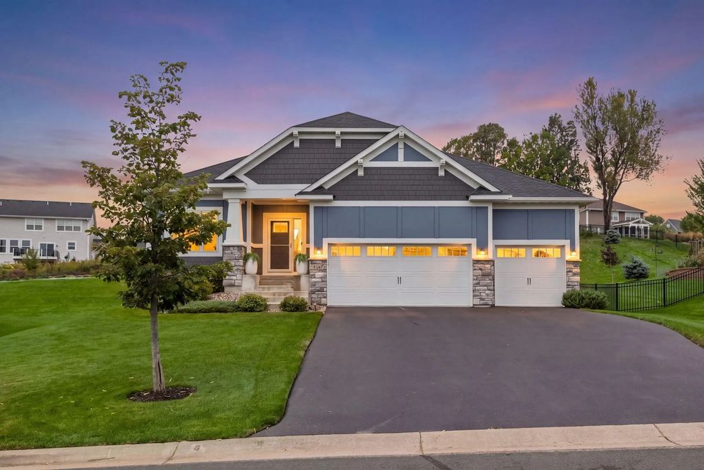 9557 James Circle N, Lake Elmo