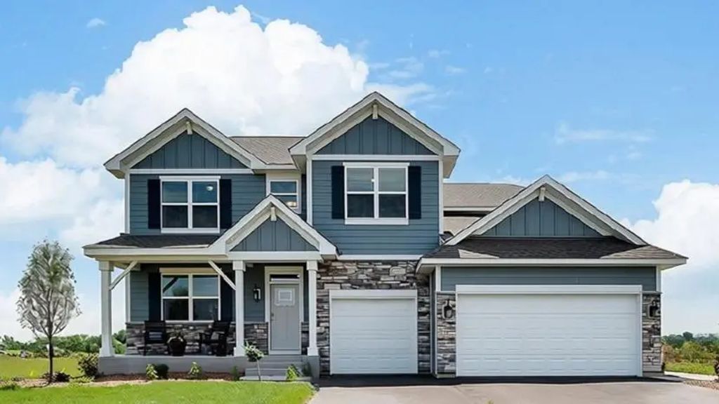 4901 Blake Way, Woodbury