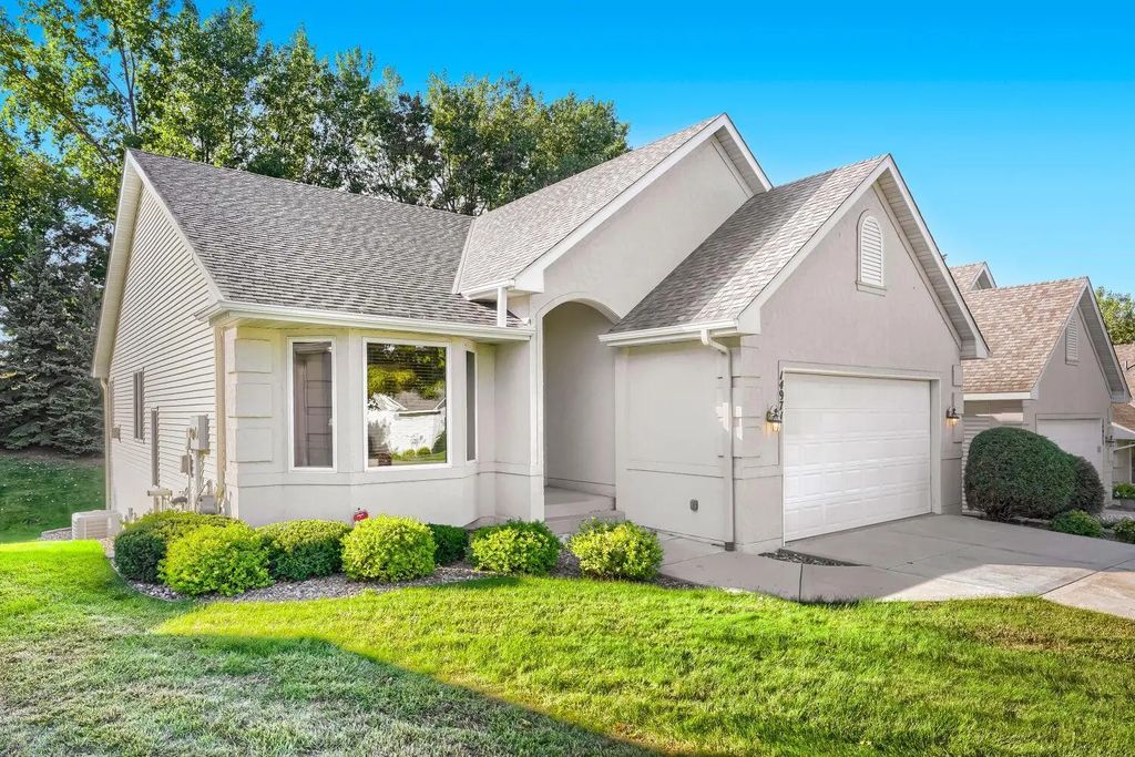 14971 Summit Circle Nw, Prior Lake