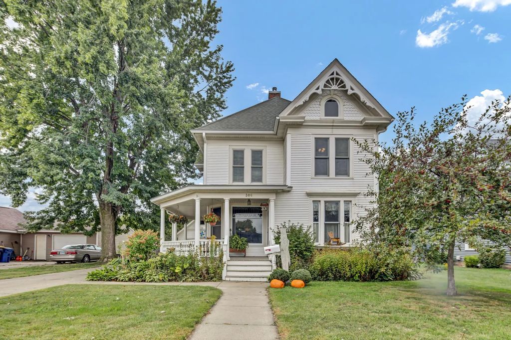 306 S Prairie Street, Lake City