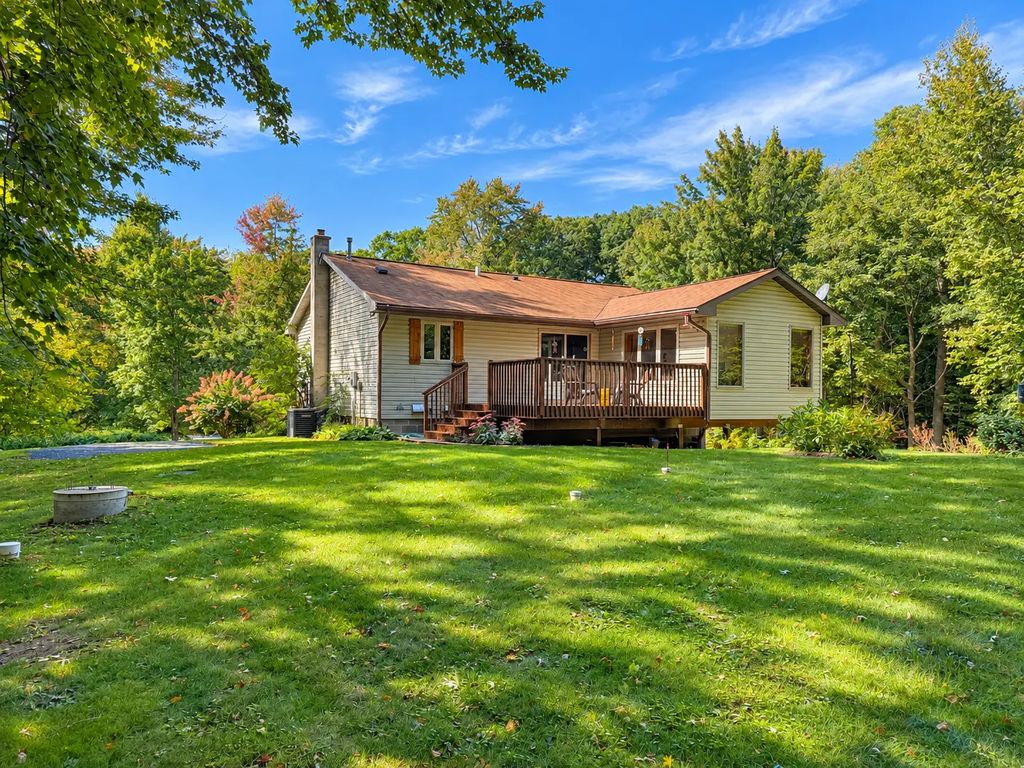 310 280th Street, Osceola