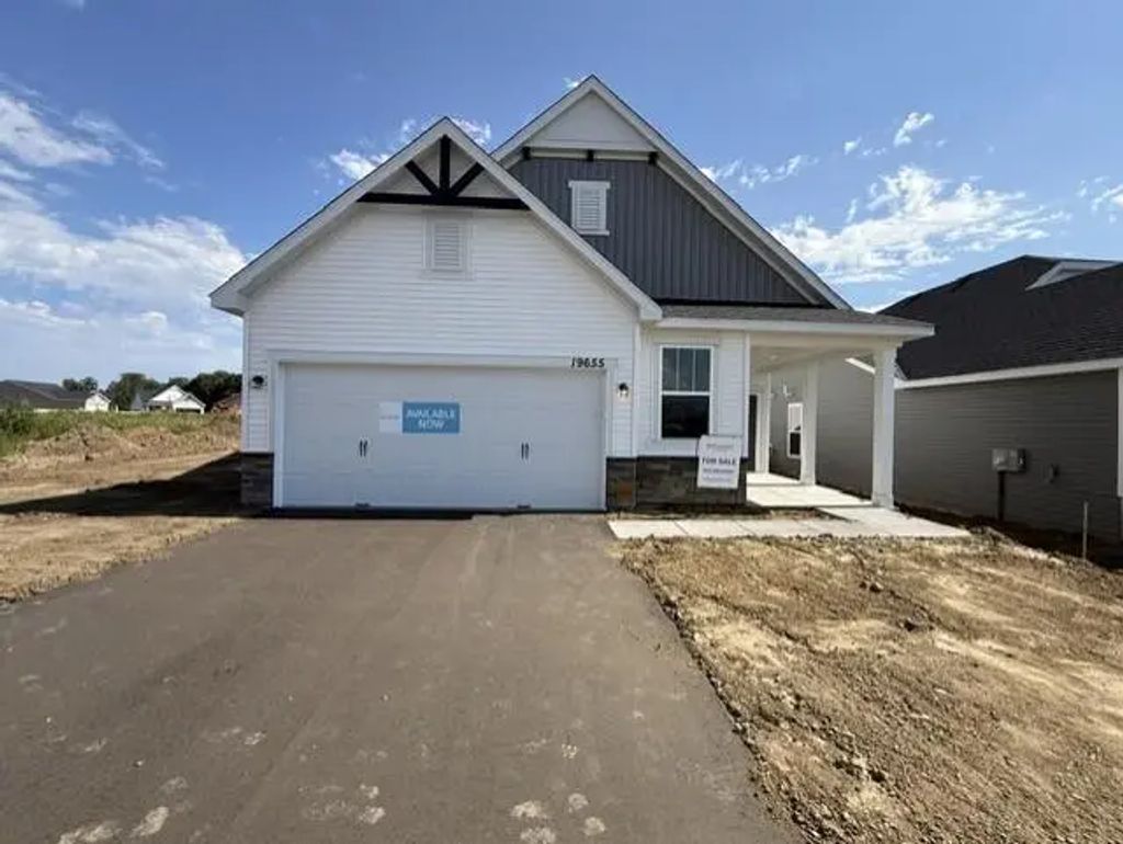 19655 Hunters Ridge, Corcoran