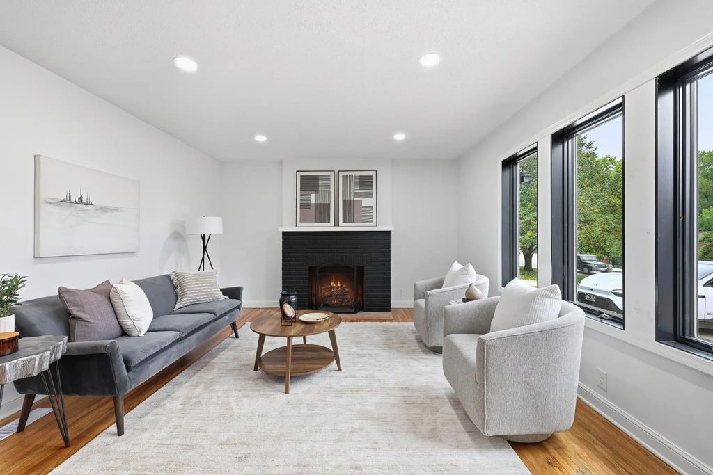 4720 W 41st Street, Saint Louis Park