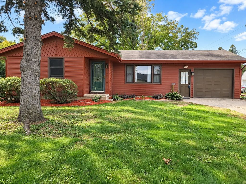 520 Smith Street, Le Sueur