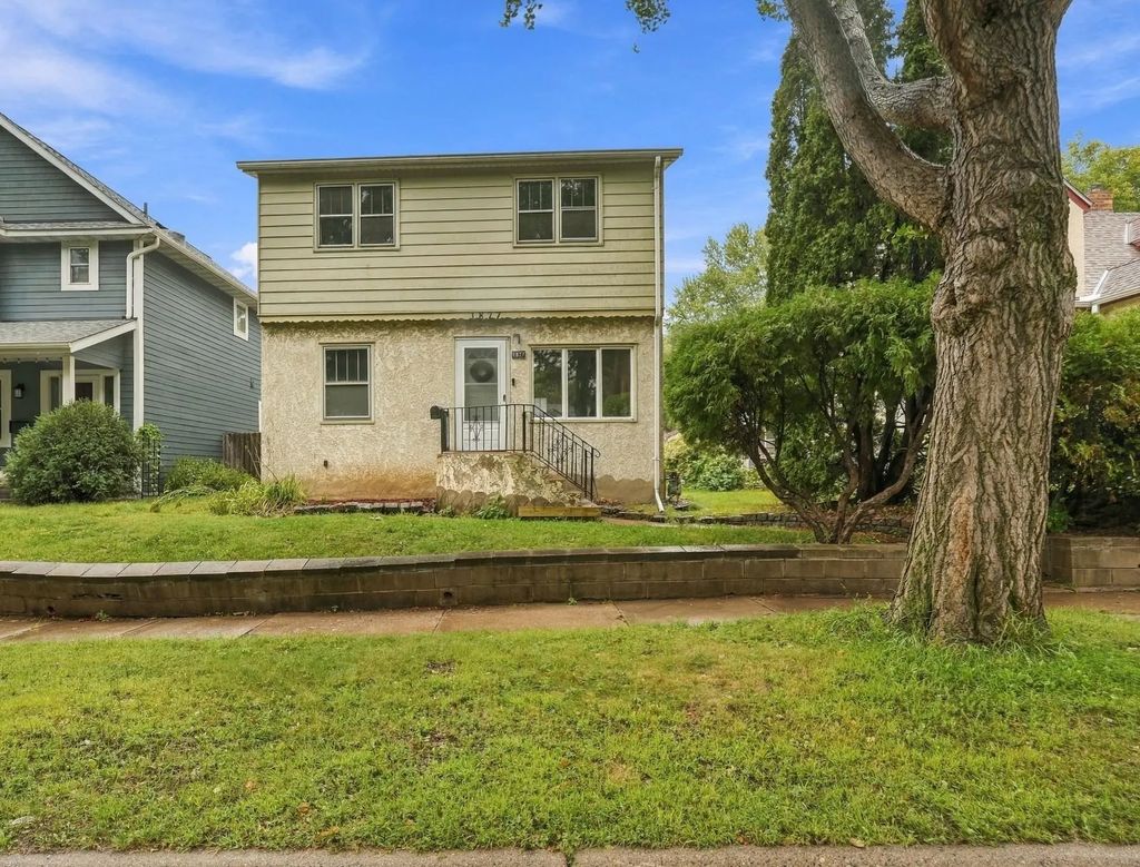 1877 Orange Avenue E, Saint Paul