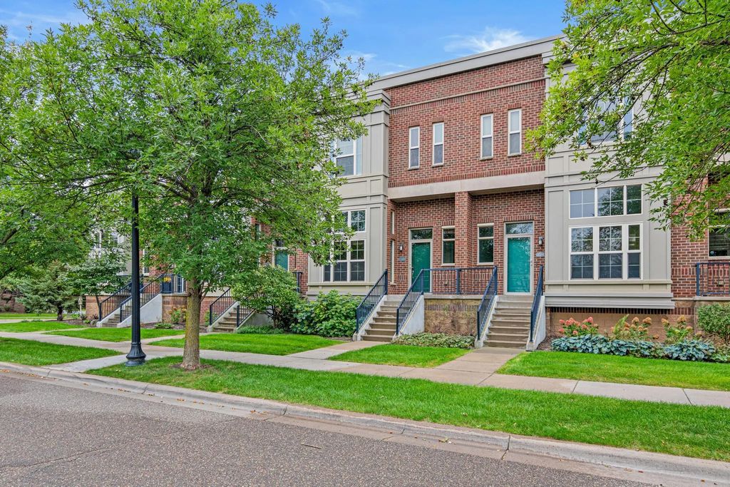 12353 82nd Avenue N, Maple Grove