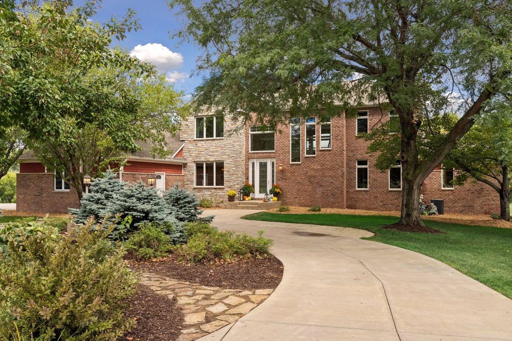 881 Jasmine Avenue Place N, Lake Elmo