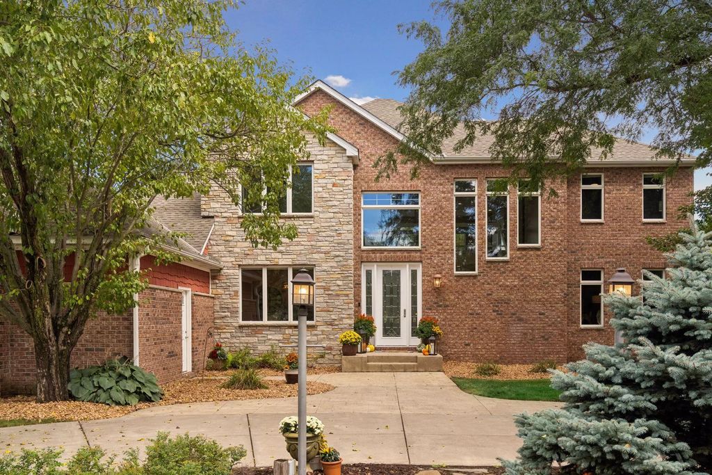 881 Jasmine Avenue Place N, Lake Elmo