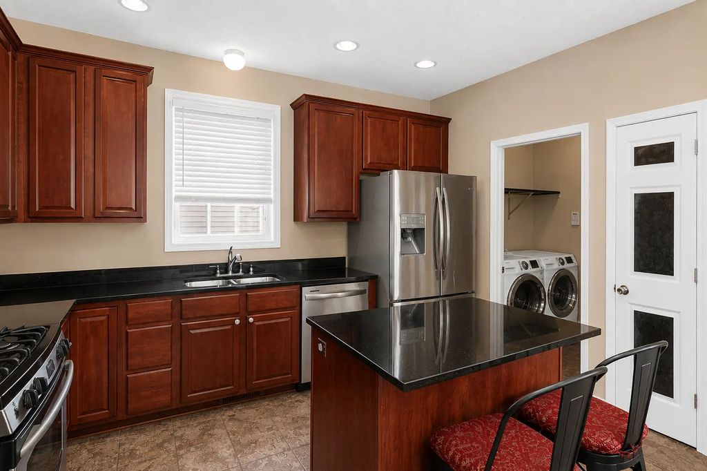 15587 Crab Apple Lane, Eden Prairie