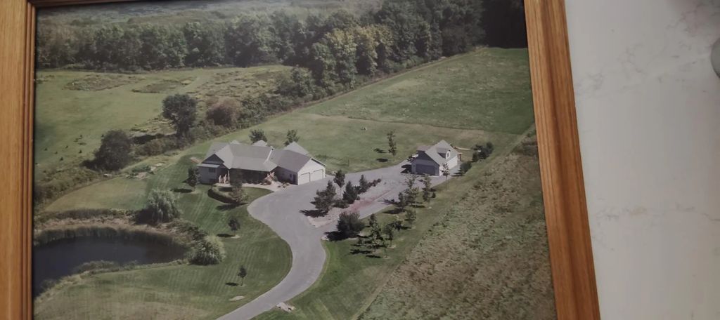 32253 Upland Road, Taylors Falls