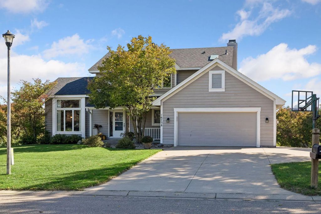 16738 Ides Circle, Lakeville