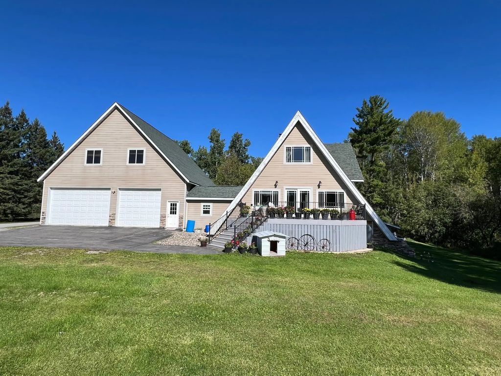 1629 4th Street Nw, Baudette