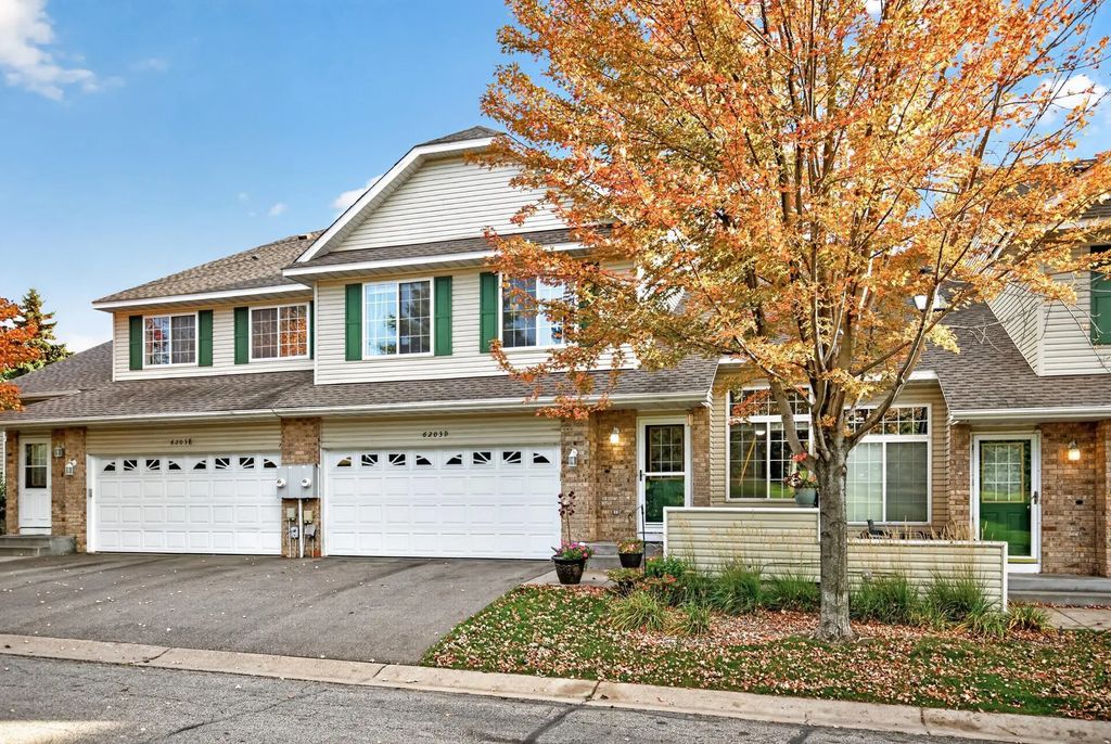 6203 Courtly Road D, Woodbury