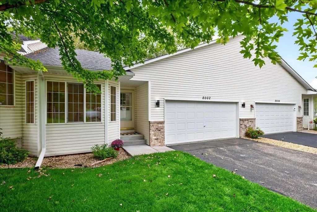 8002 Marsh Run Court, Rockford