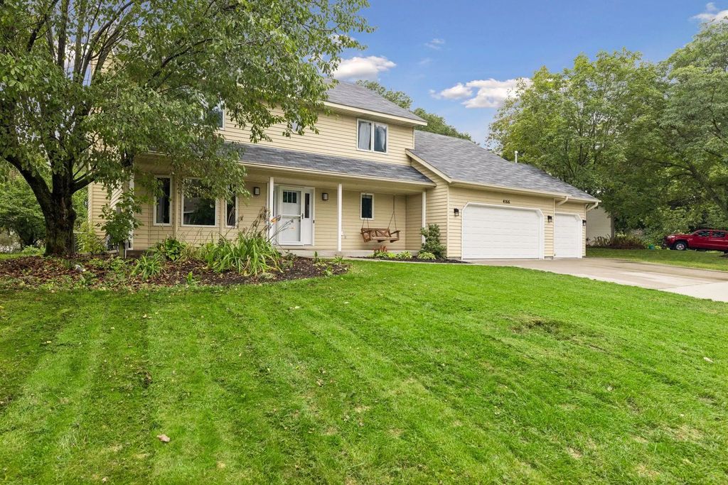 4166 Parkridge Drive, White Bear Lake