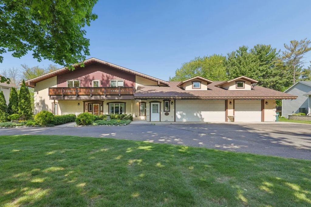 4151 Rice Street, Shoreview