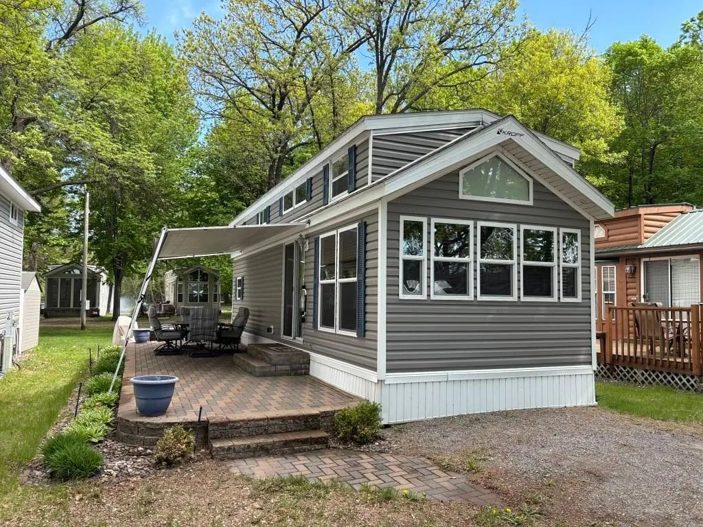 10255 Nevens Avenue Nw, South Haven