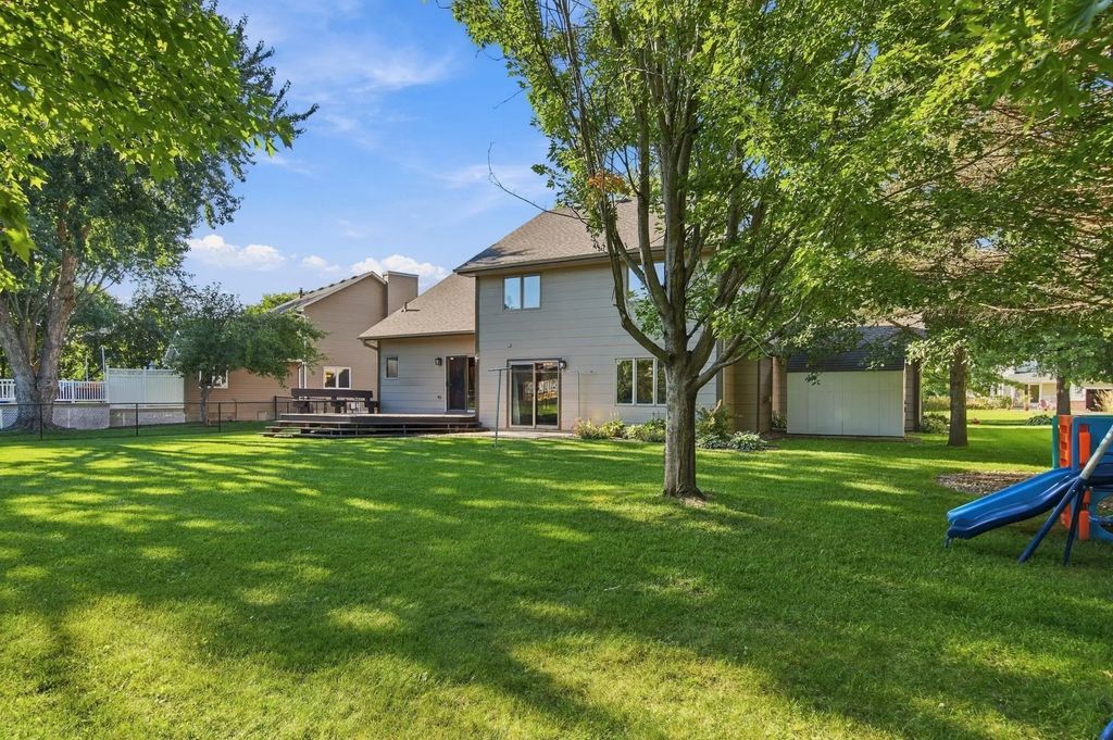 490 Hawthorn Road, Lino Lakes