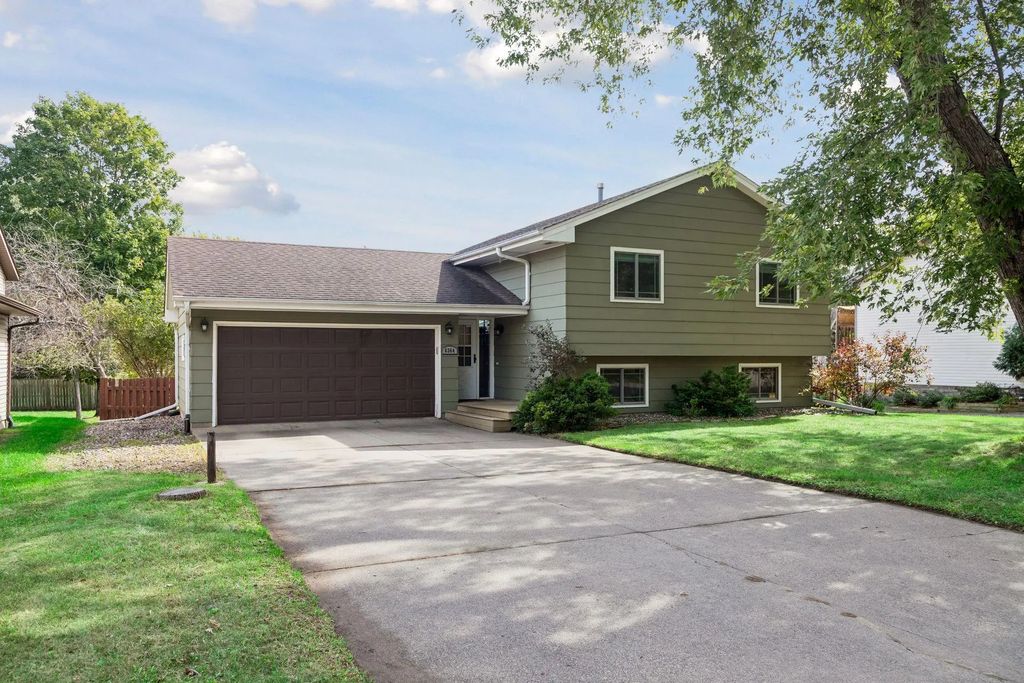 6364 Crosby Avenue, Inver Grove Heights