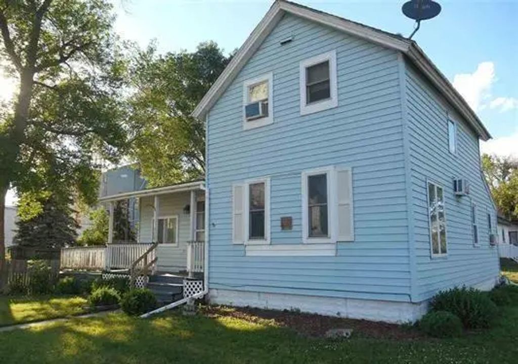 508 Silver Street E, Mapleton