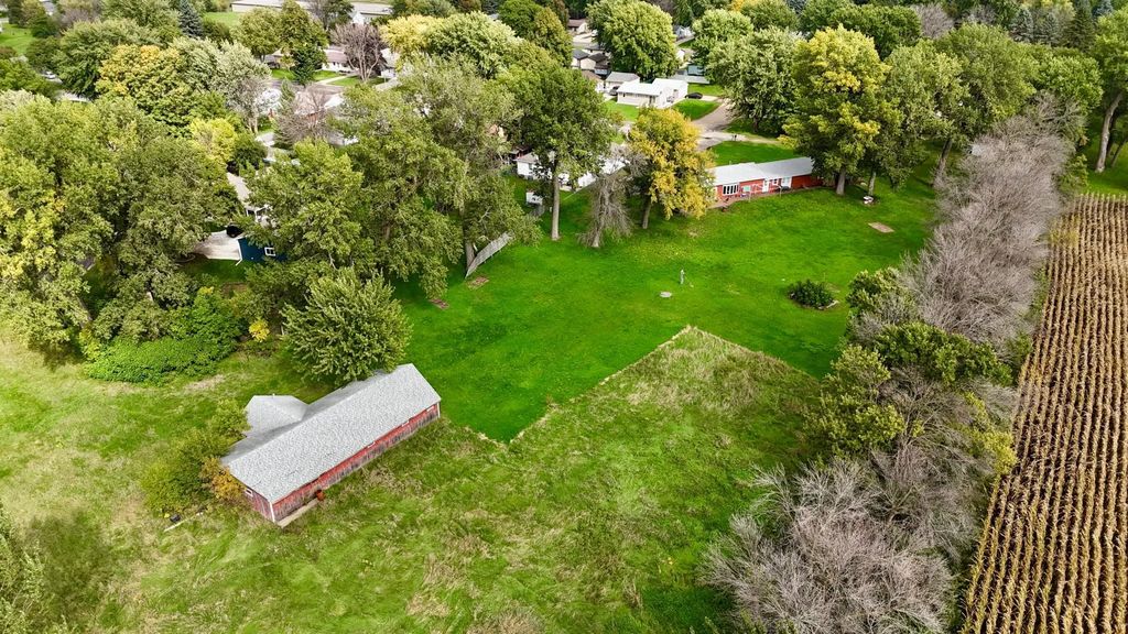 700 Orchard Road, Worthington