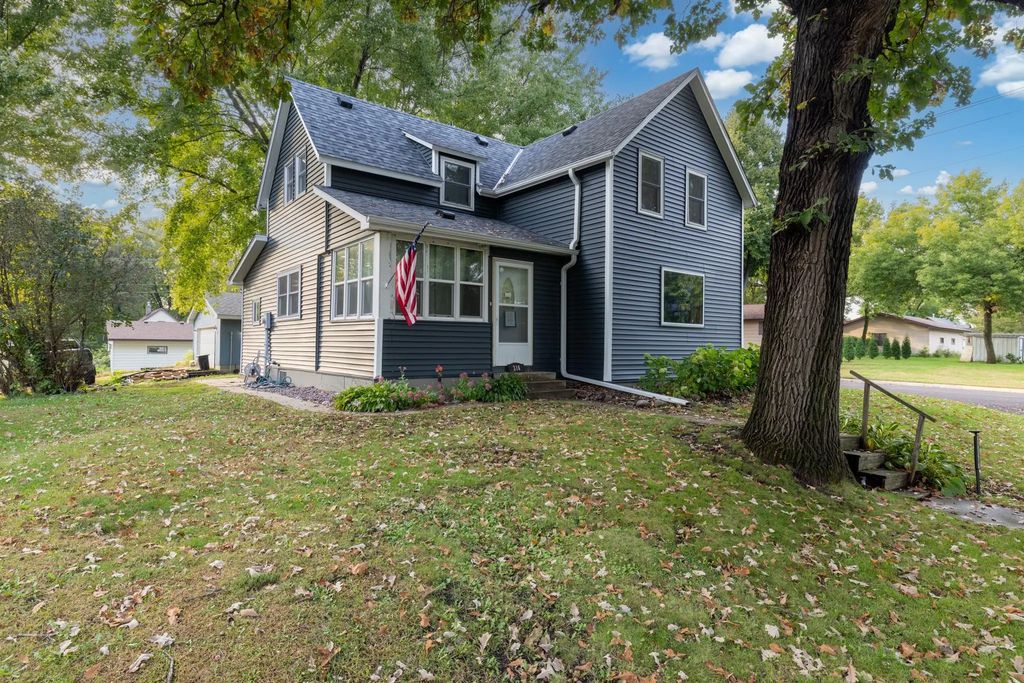 316 2nd Avenue N, Brownton