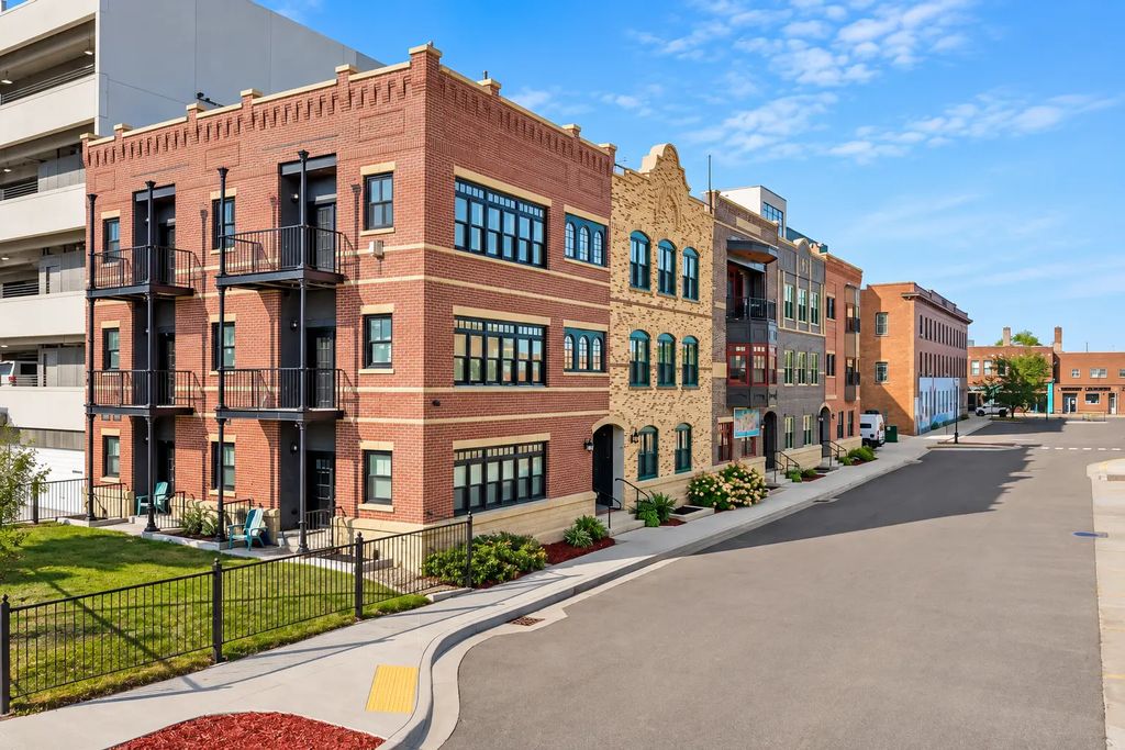 412 5th Street N 508, Fargo