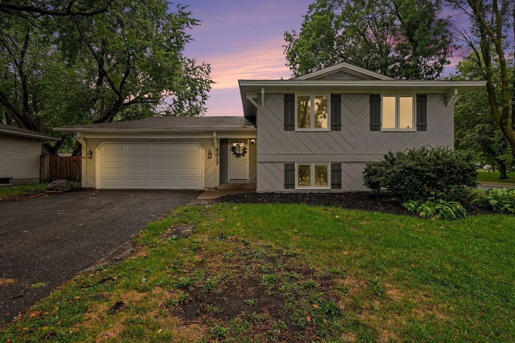 4617 81st Lane N, Brooklyn Park