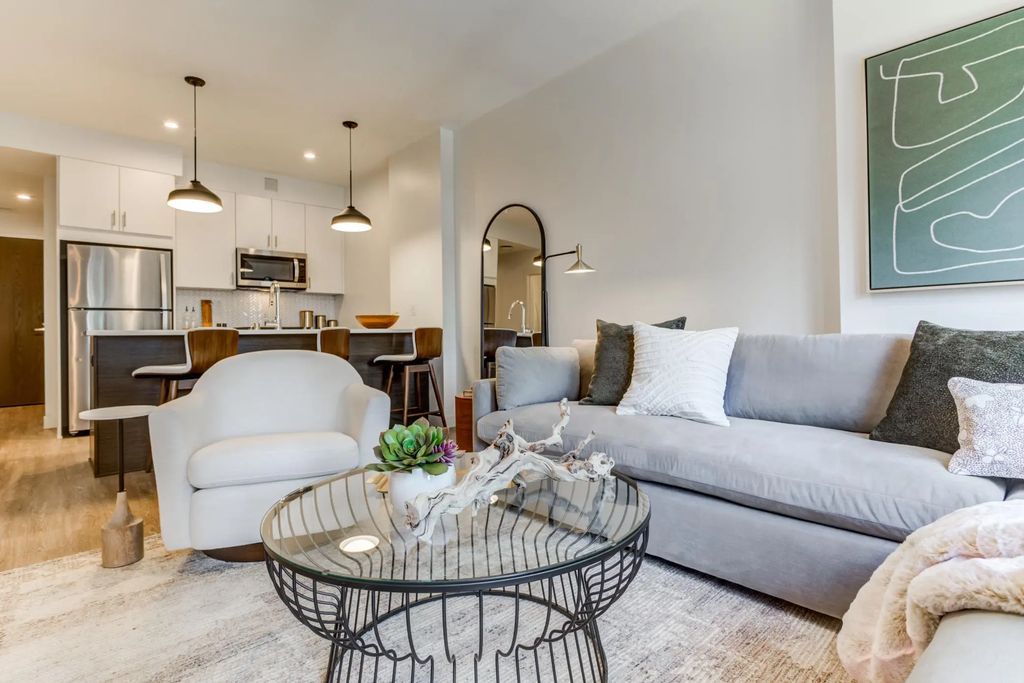 270 Hennepin Avenue 510, Minneapolis