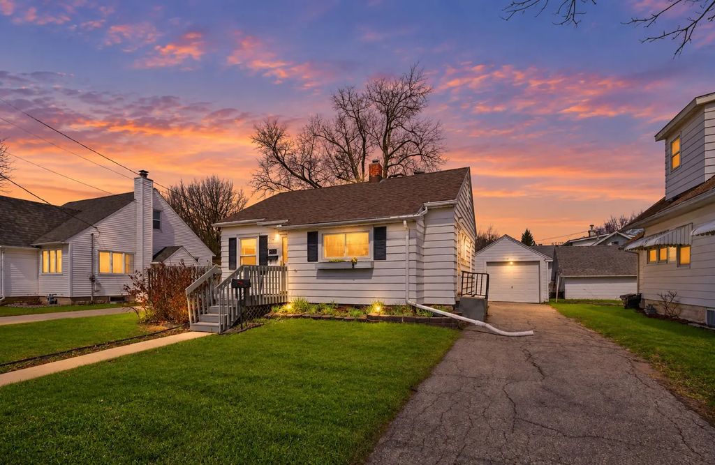 1431 1st Street Se, Rochester