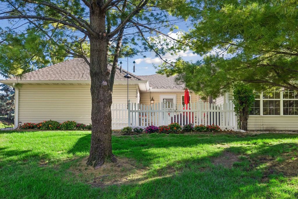 3070 Timberwood Court 32, Eagan
