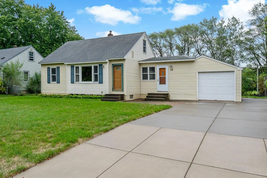 56 East Road, Circle Pines