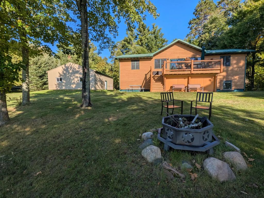 10446 Vermillion Point Drive Ne, Deer River
