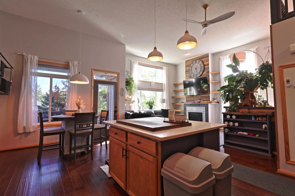 2716 135th Street W, Rosemount